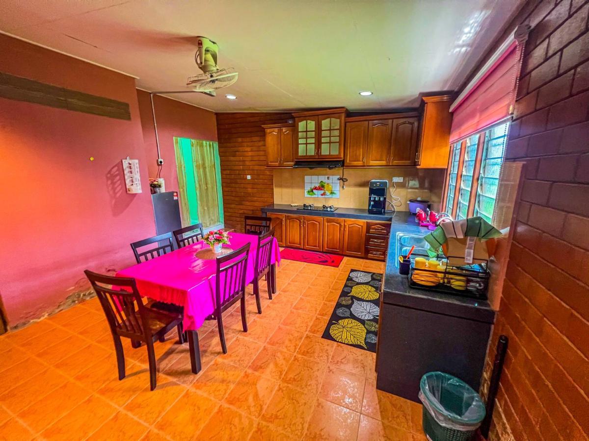 Nail Guest House Kuala Besut Kampong Nail Eksteriør bilde