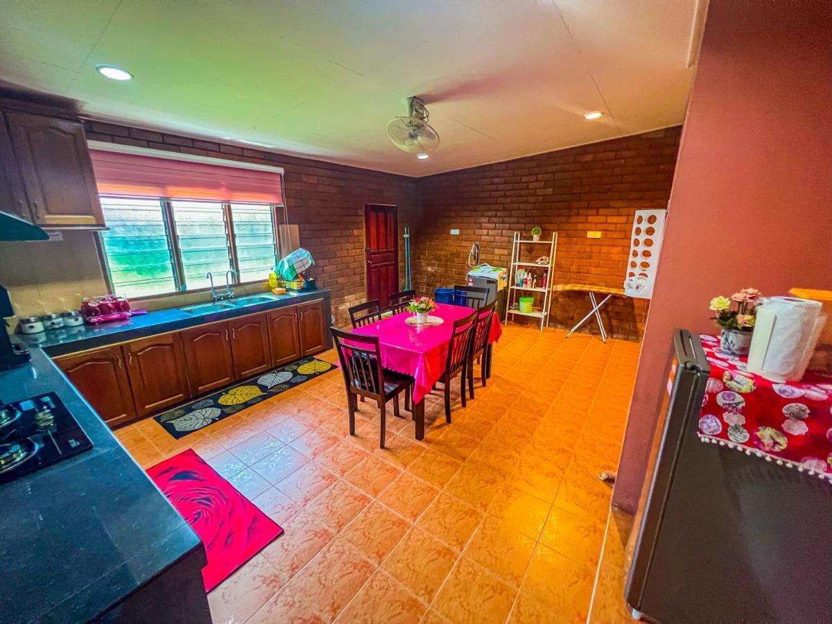 Nail Guest House Kuala Besut Kampong Nail Eksteriør bilde